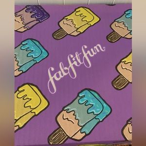 Fab fit fun box won at auction